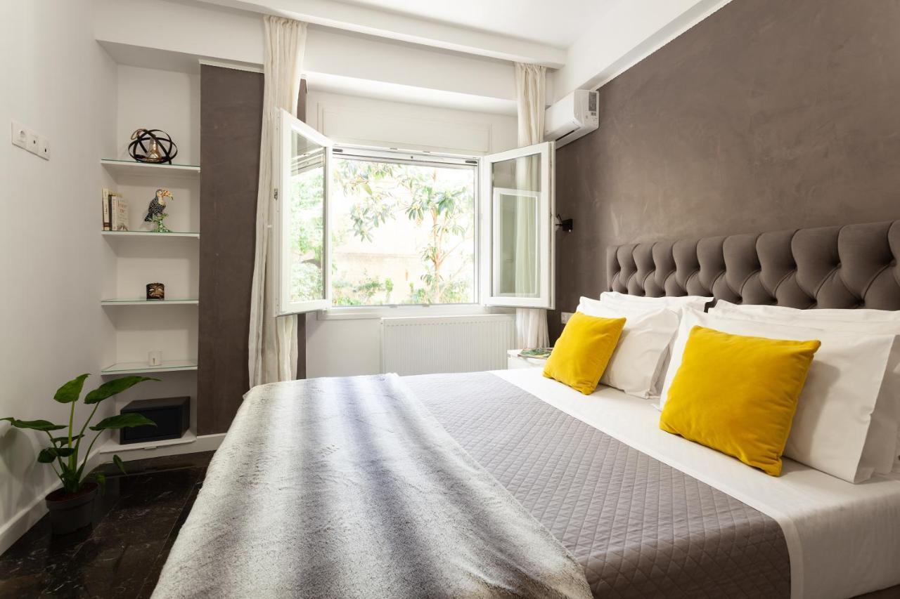 Seaside Apartment By Flisvos Marina Atenas Exterior foto